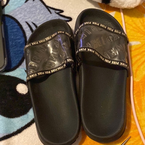 Victoria secret slides - Picture 1 of 1